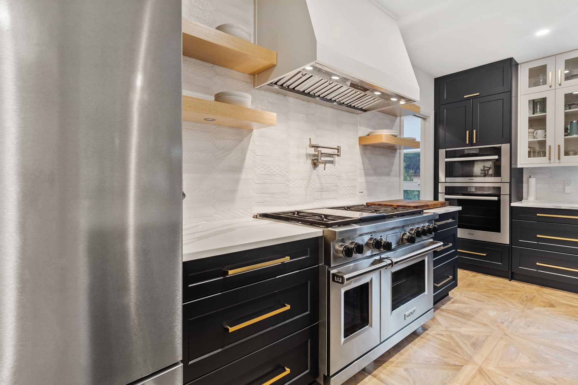 black refinished cabinets at 650 Kenneth Street in Saanich BC